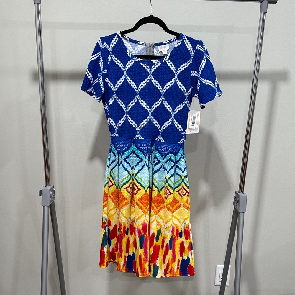 Colorful Patterned Women's Dress - Picture 2 of 8